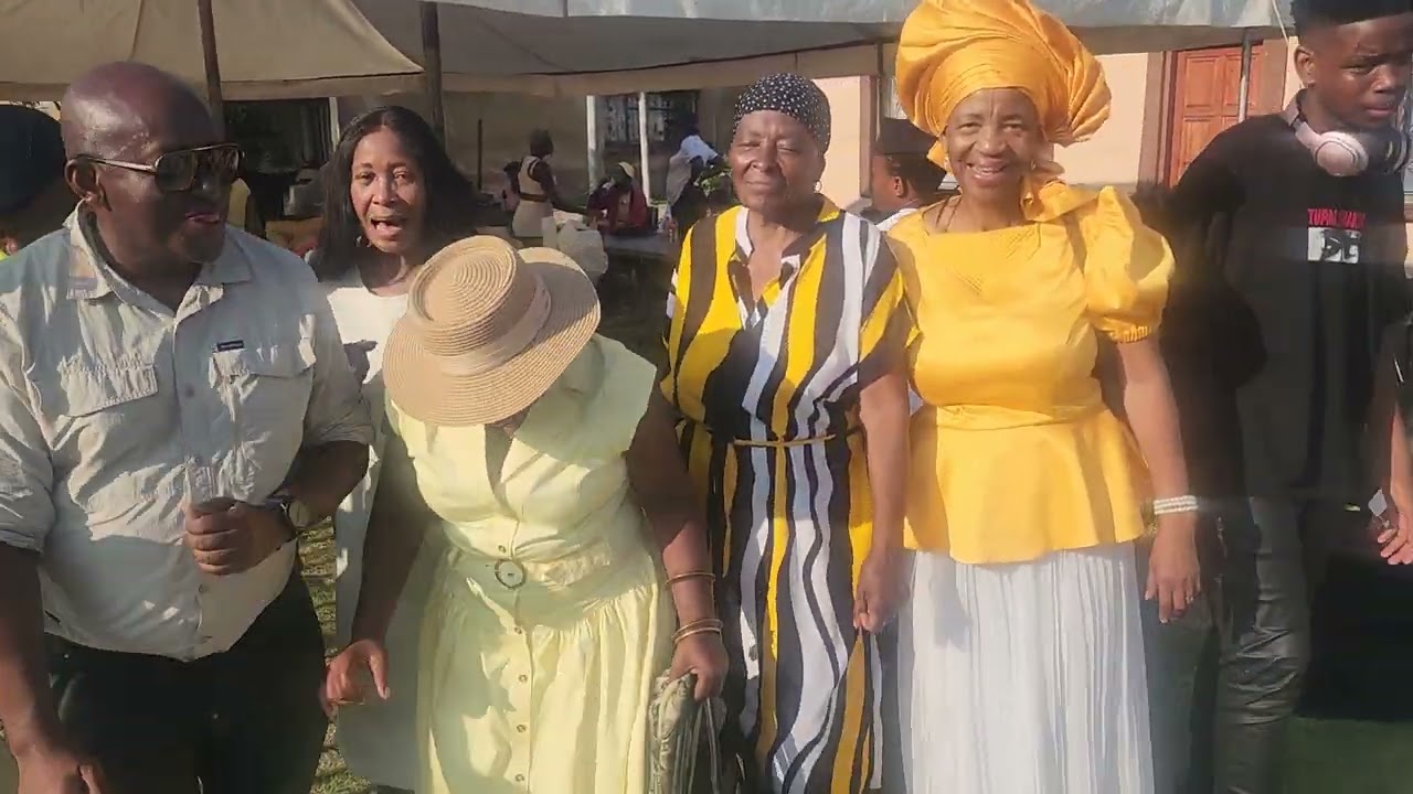 Priceless Family Christmas 2025👌💯