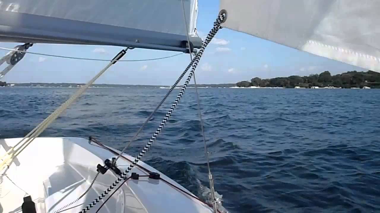 Mutineer 15 Sailing