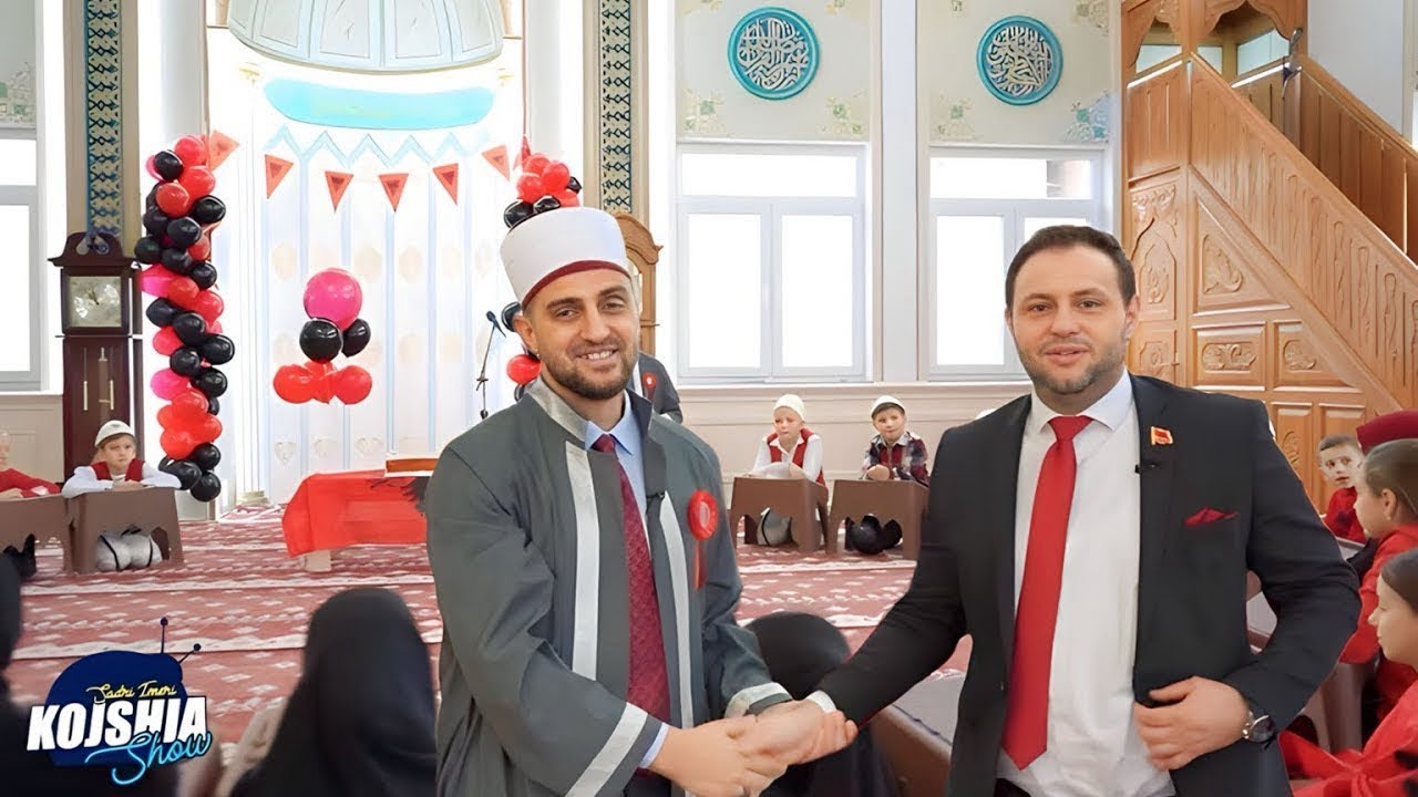 E Jashtezakonshme! Hoxhe Enes Limani: edhe Zoti i do Shqiptare. Feston 28 Nentorin ne Xhami…