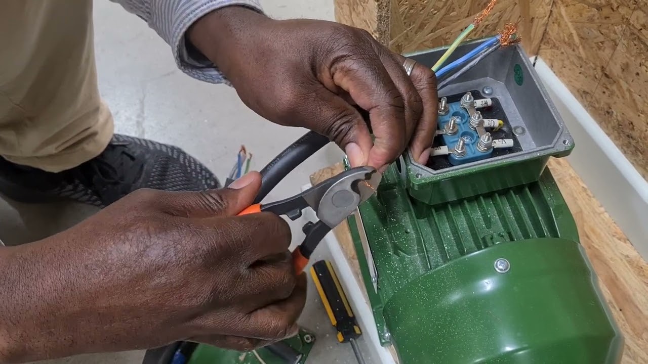 Comment#Brancher un#Moteur#Triphasé@AppElectec n•2