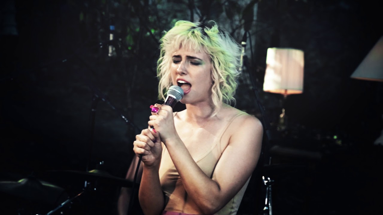 Priests - Nothing Feels Natural - Edge Sessions @Pickathon 2017 S04E07