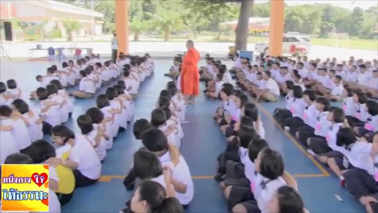 กิจกรรมเพื่อนพ้องน้องพี่ ร ร กุดชุมวิทยาคม ม 1 ปี 58