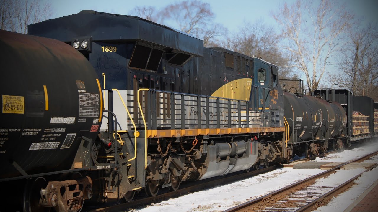 CSX 1899 on M415 as a Mid DPU in Ashland VA 2/7/2026