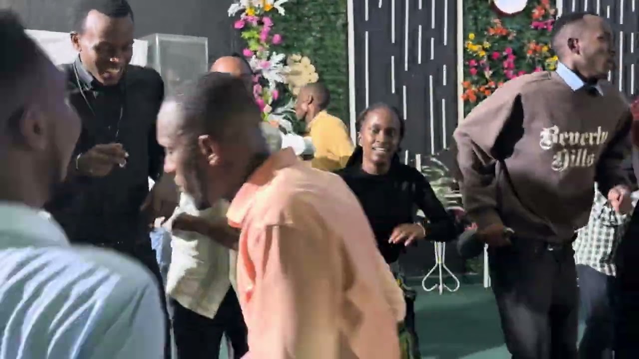 UMURIRO URATSE NAPOLEO AKANDAGIYE UMUNTU MUGICANIRO 🤣🙌🙌🙏