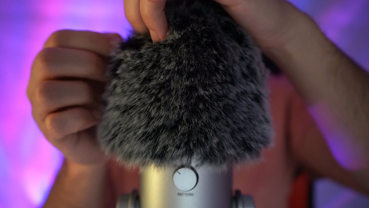ASMR Bugs Searching & Plucking, Tingly 🧠 (Scalp Massage, Mic Scratching)