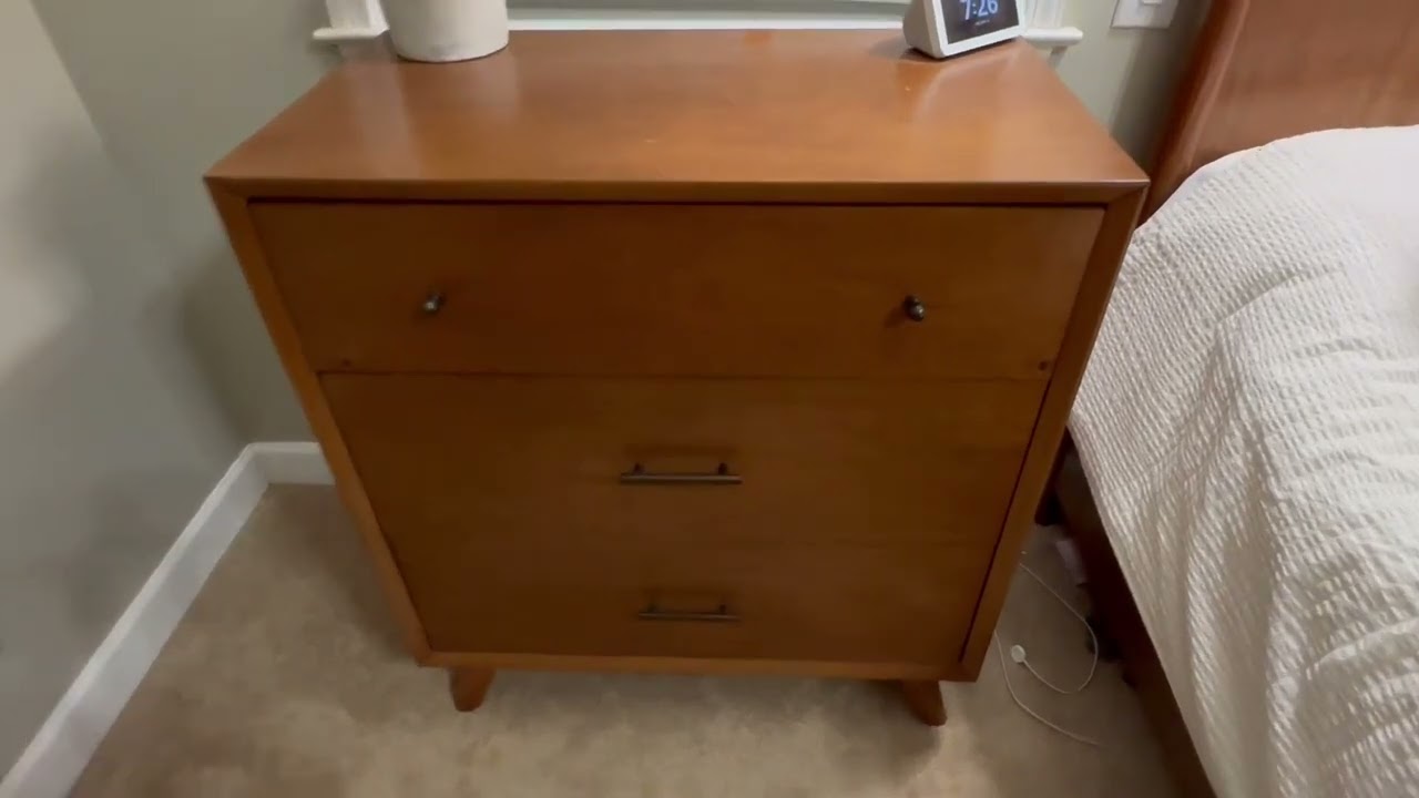 Alpine Furniture Flynn Mid Century Modern Small Chest Review, fun to assemble, perfect for my needs