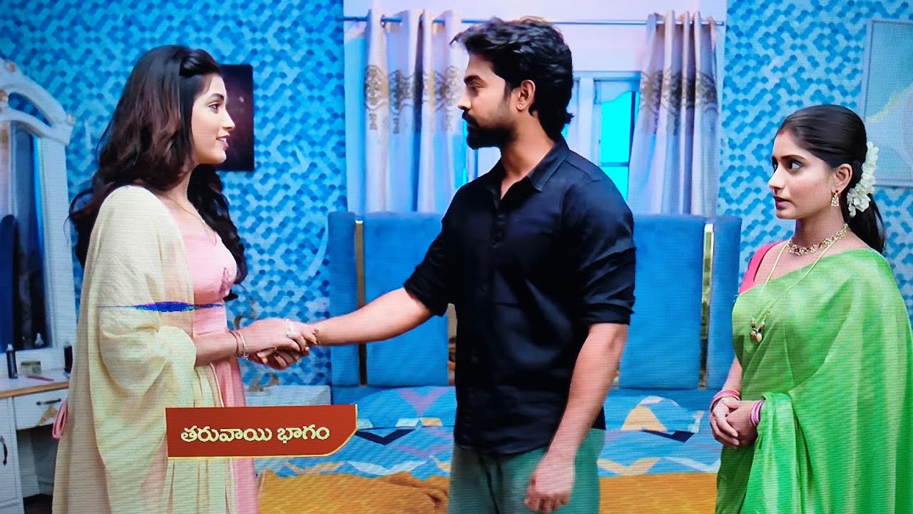 తను ముందే విరాట్ ఇంకొకరితో క్లోజ్ గా ఉండడం చూసి తట్టుకోలేకపోయిన చంద్ర
