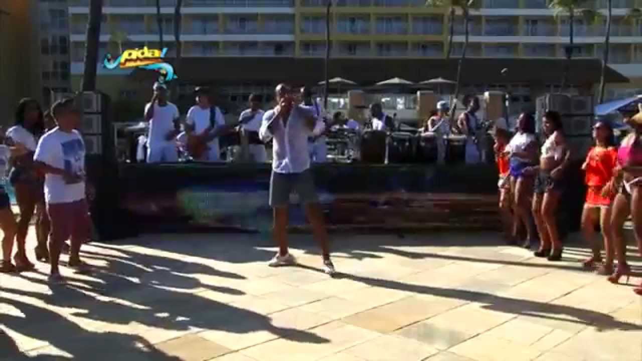 Léo Santana - Negro Lindo / Madeira de Lei / Favela - Pida de Verão 2015