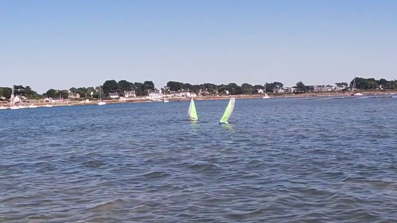 voilier rc scow MICROMINI