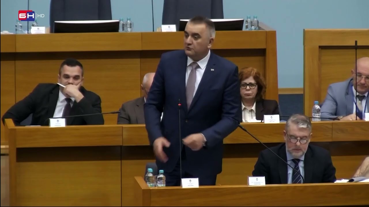 Vučinić pita Premijera: Kad očekujemo letove sa aerodroma u Trebinju?!