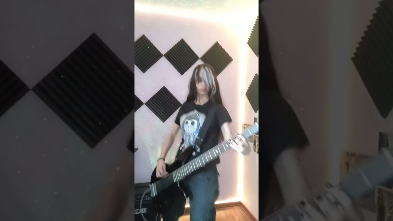 Cochise (bass cover) - Audioslave  #bassistgirl #bassguitar #rockergirl #girlmusician #bassist #rock