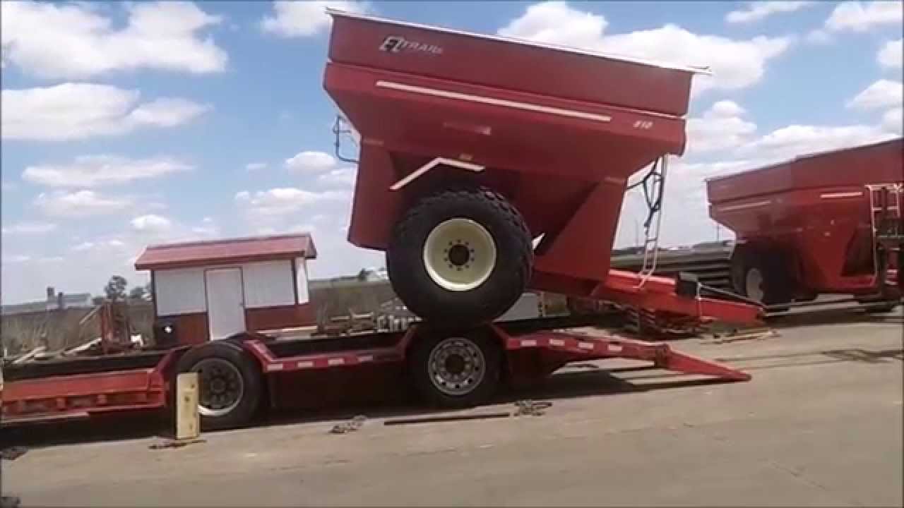 Loading Three Grain Carts At EZ-Trail