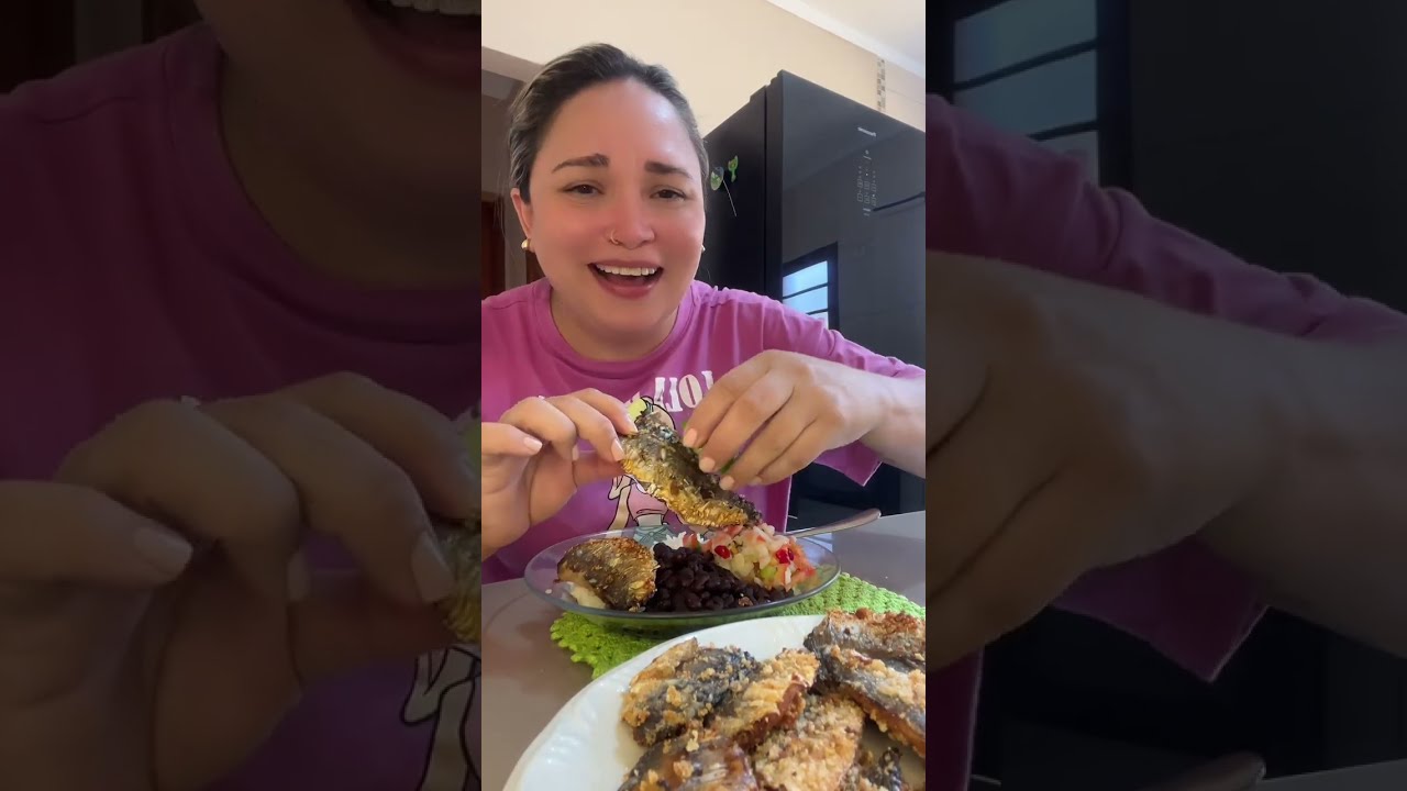 #COMENDOMUITO : FIZ SARDINHA FRITA PARA O ALMOÇO COM VINAGRETE, ARROZ, FEIJÃO 
