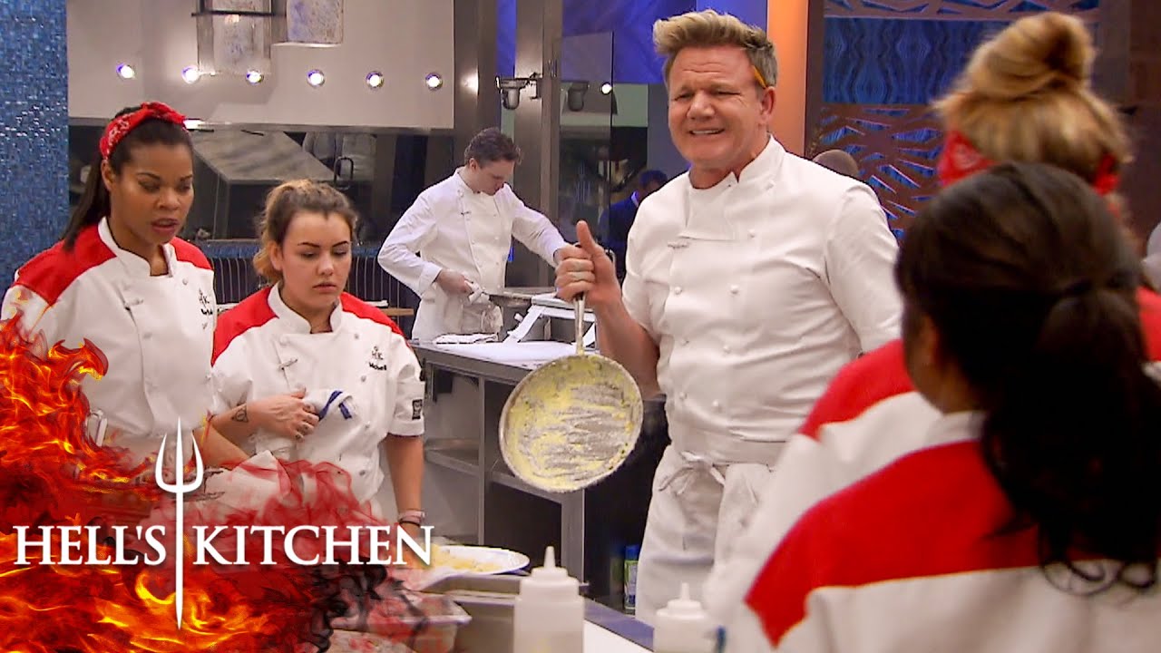 The All Star Chefs Remember The Pressures Of Dinner Service | Hell's Kitchen