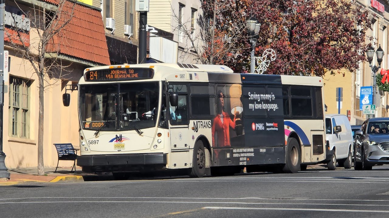 5897 on the 84 (JOURNAL SQ VIA BERGENLINE)