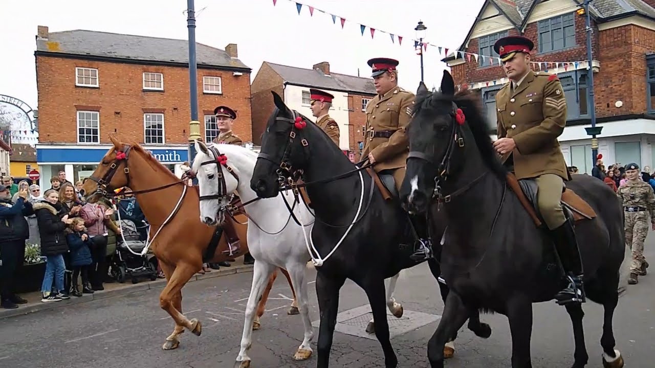 Melton Mowbray's 2022 Remembrance Sunday Parade - featuring military dogs and horses.
