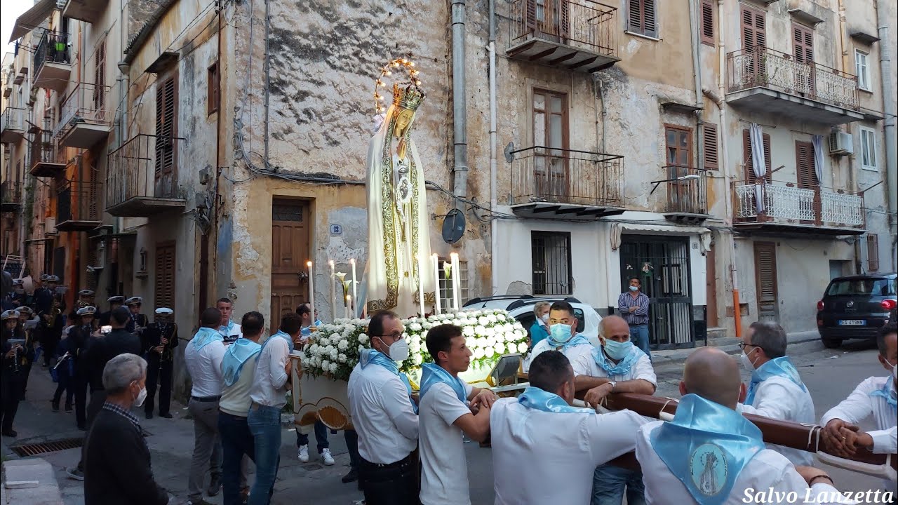 CARINI (PA) - PROCESSIONE DEL SIMULACRO DELLA MADONNA DELLA CROCE. 13/05/2022 (4K)