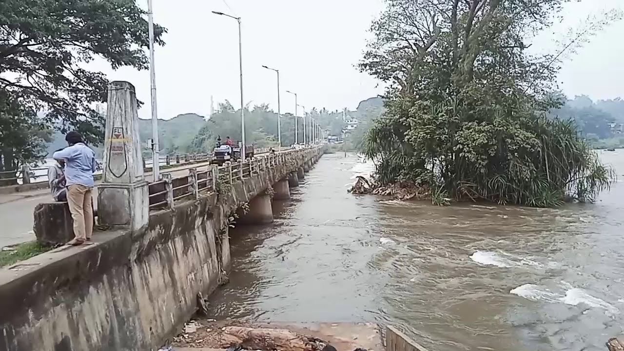 Rapid Flow of Kali River at Dandeli Old Bridge | Dandeli Old & New Bridges | Gushing Kali River