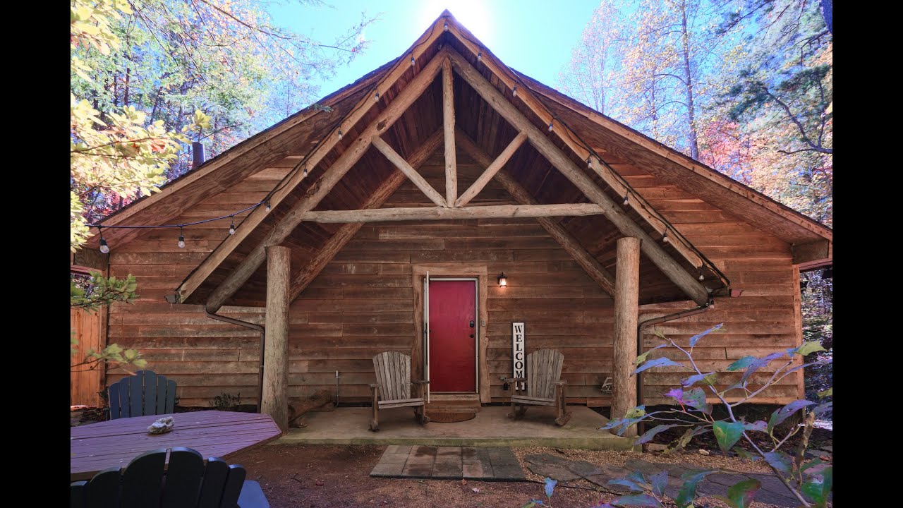 CreekWalk Inn and Cabins
