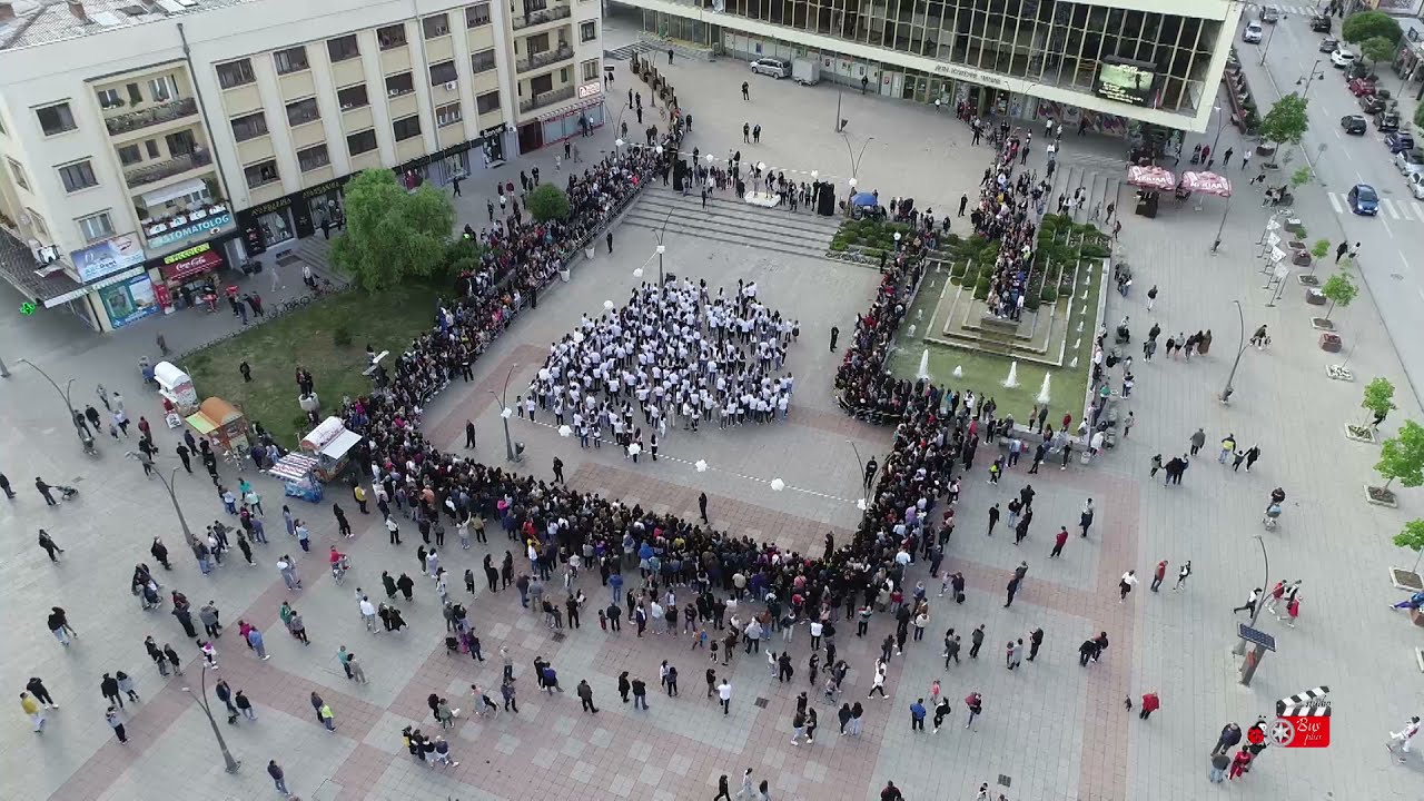 Maturski ples 2021, Gradski trg Čačak (kraća verzija)