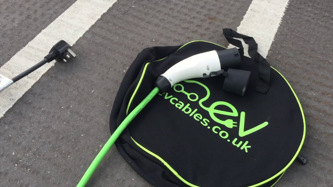 Charging cables for the BMW C Evolution