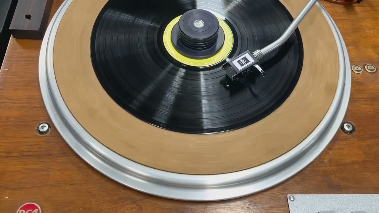 RCA 70-D 16inch Big Turntable Good! Koetsu.