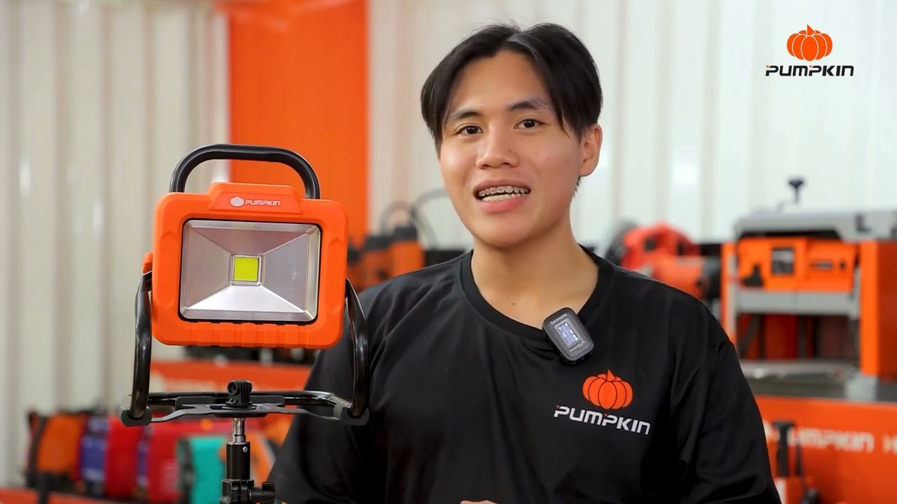 LED Sports Light Wireless Sports Light INF-18LS Benefits of LED Bulbs