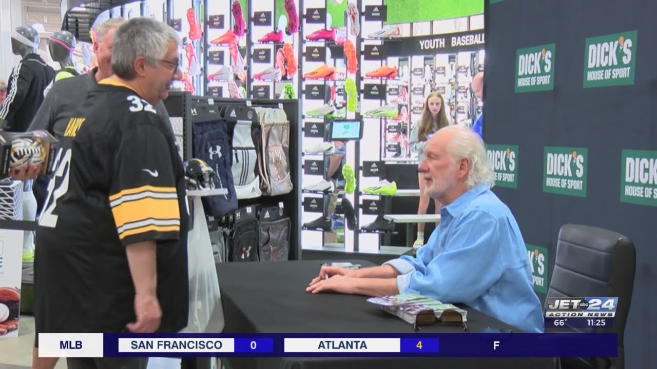Steelers Jack Ham signing autographs