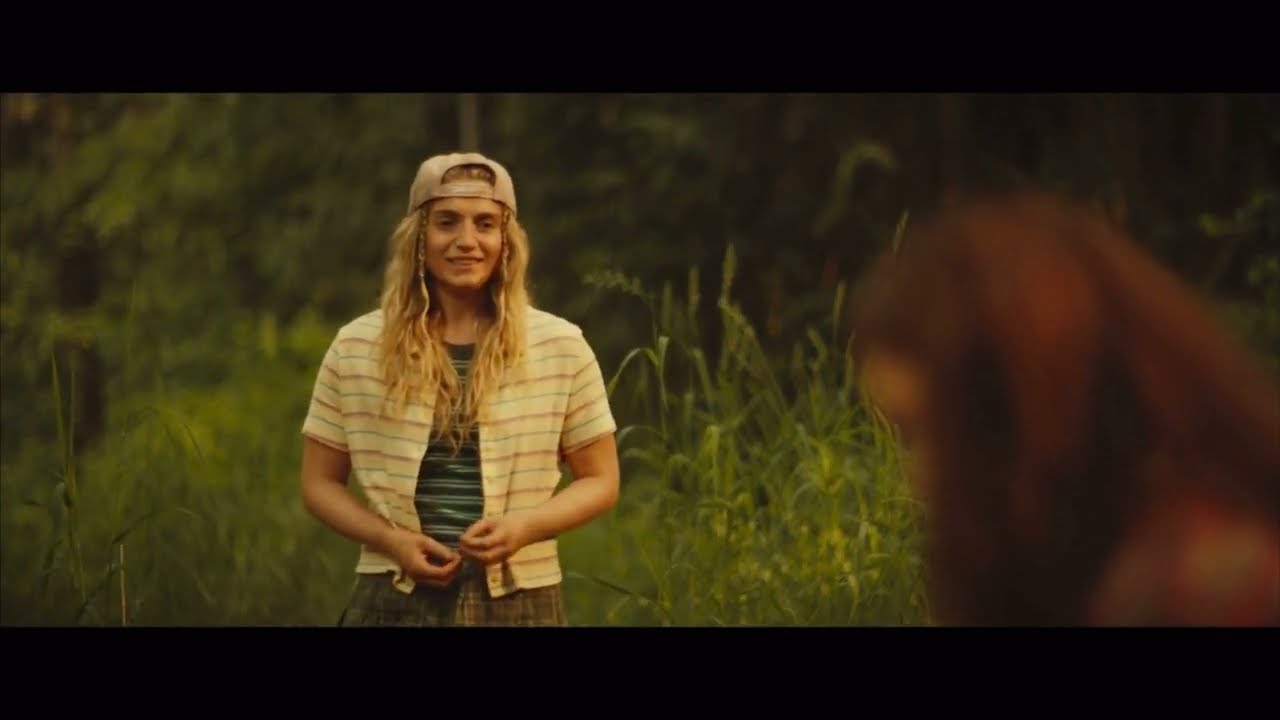 Shauna and Melissa Yellowjackets 3x03 #5 (Shaunahat Scenes)