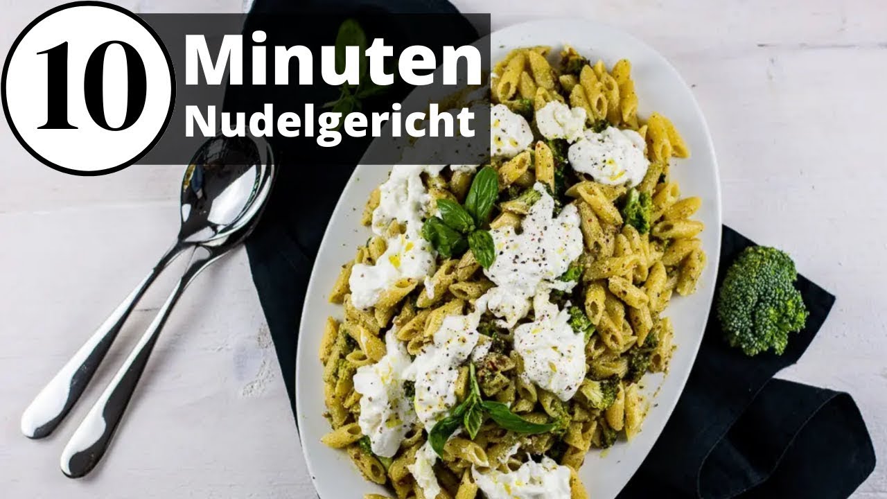 Wie koche ich in 10 Minuten ein Pesto Nudelgericht?