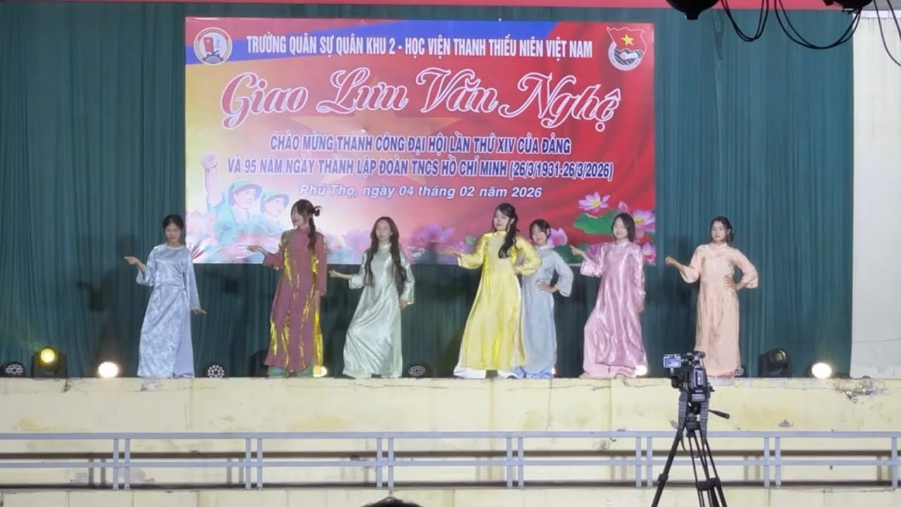 XUÂN GÕ CỬA | Đêm GALA Trường Quân sự Quân khu 2 | Vui như tết - Xin vía - Vạn sự như ý 