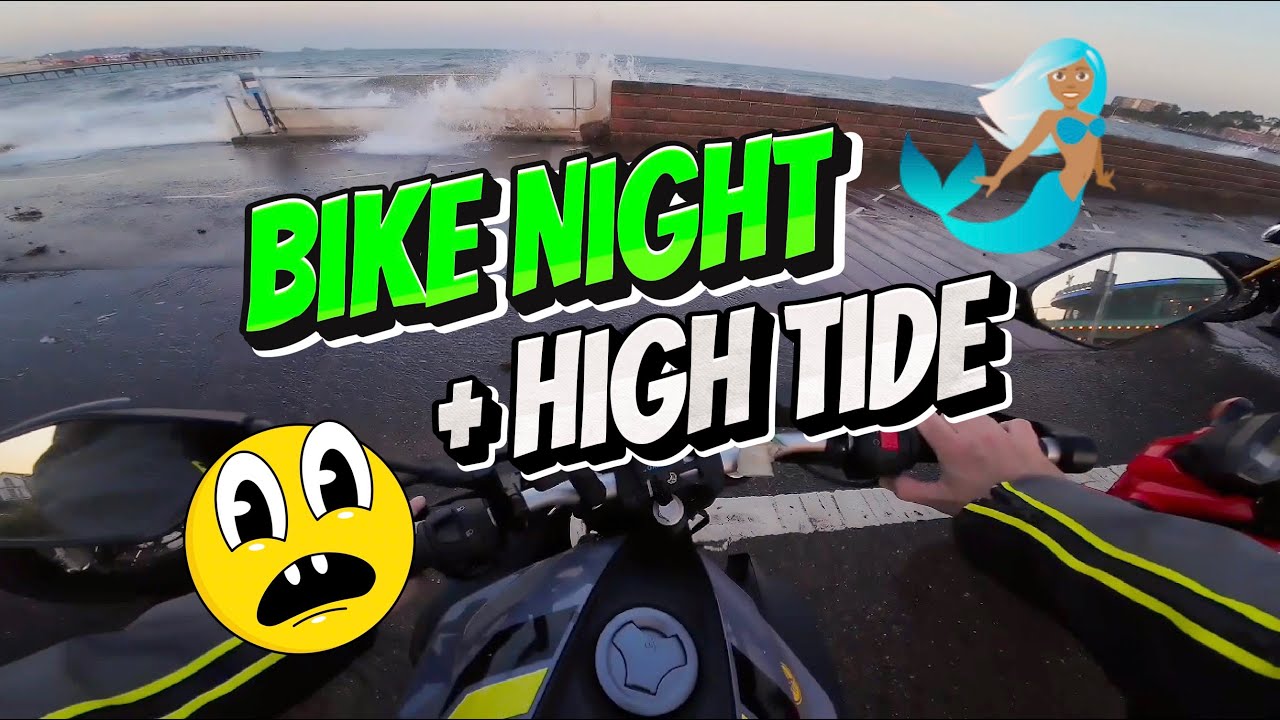 Paignton Bike Night with crashing waves and a 19 bike Milkshake Run