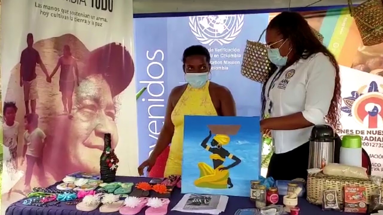 Mujeres Trabajando Hacia el Futuro