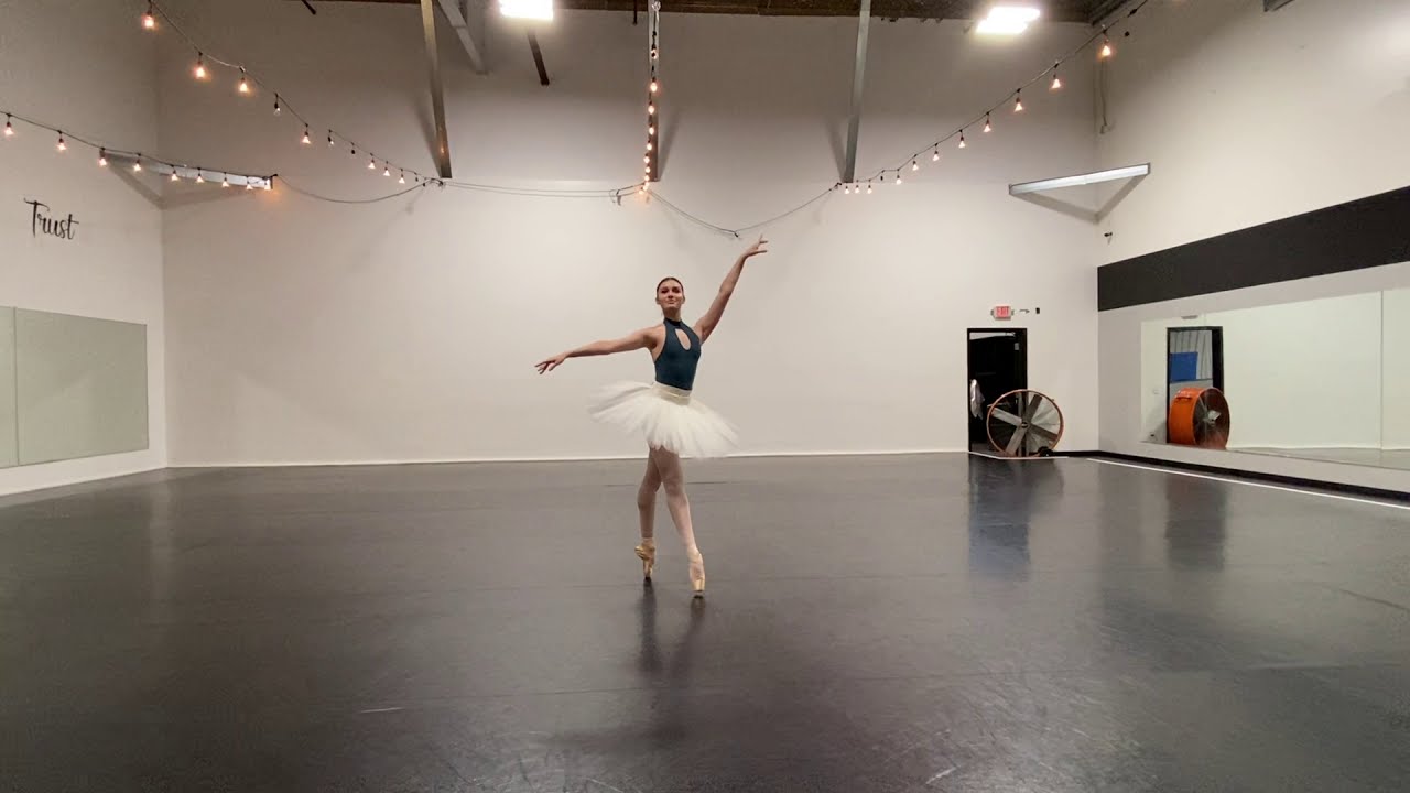 Juliana Bellissimo Paquita Variation