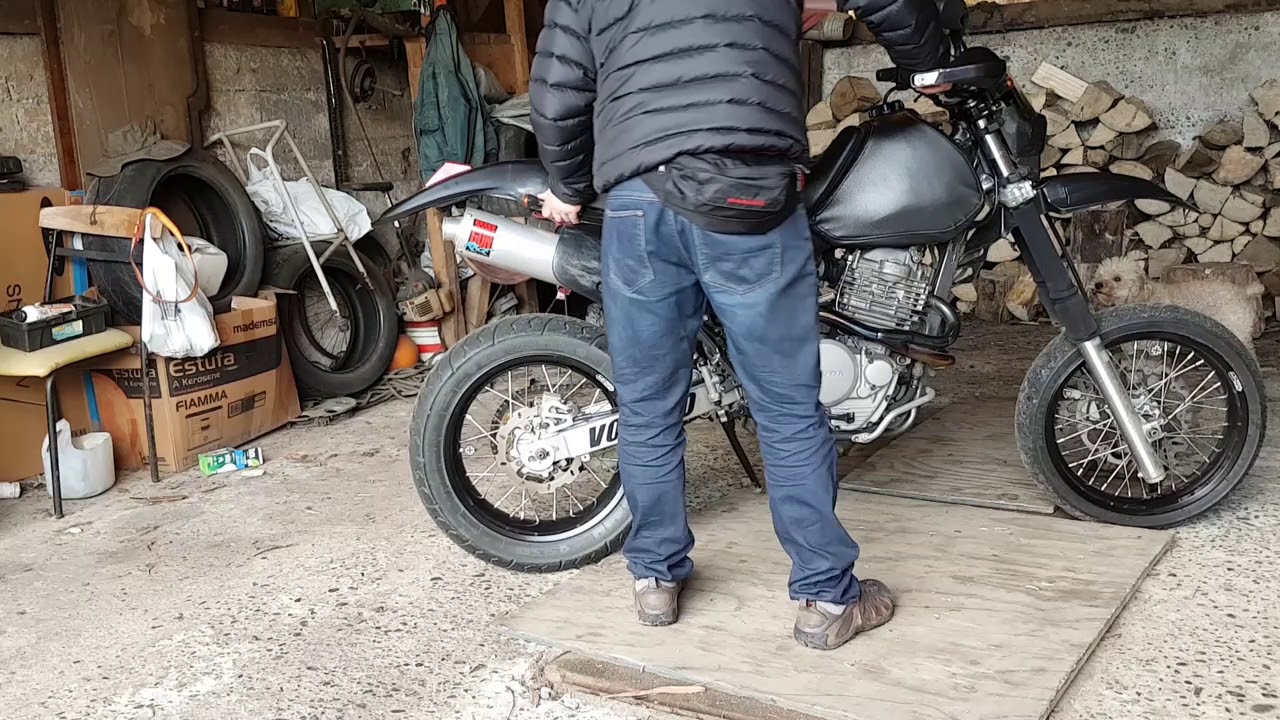 Despertando a la negra durmiente honda xr 600