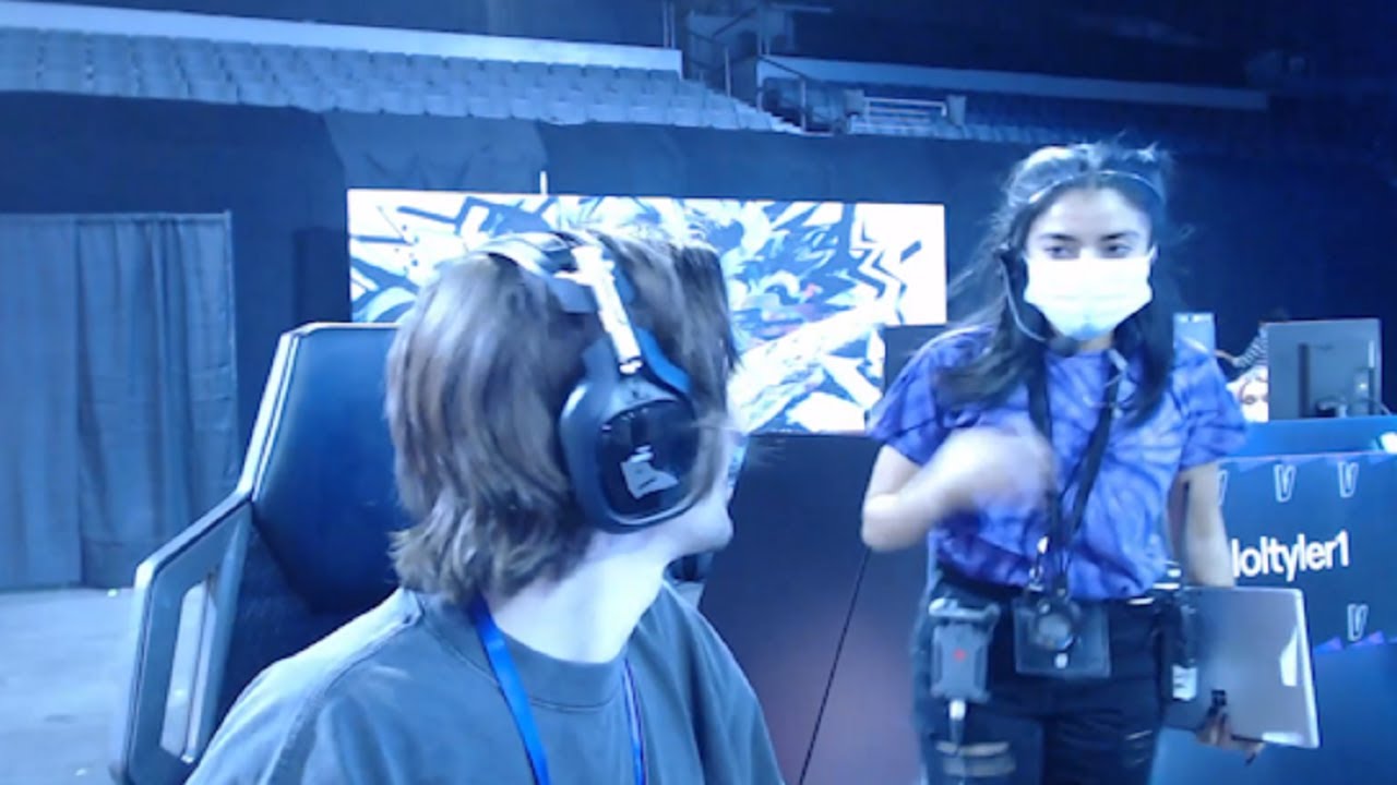 xQc's Most Viewed Clips Of The Month | November 2021