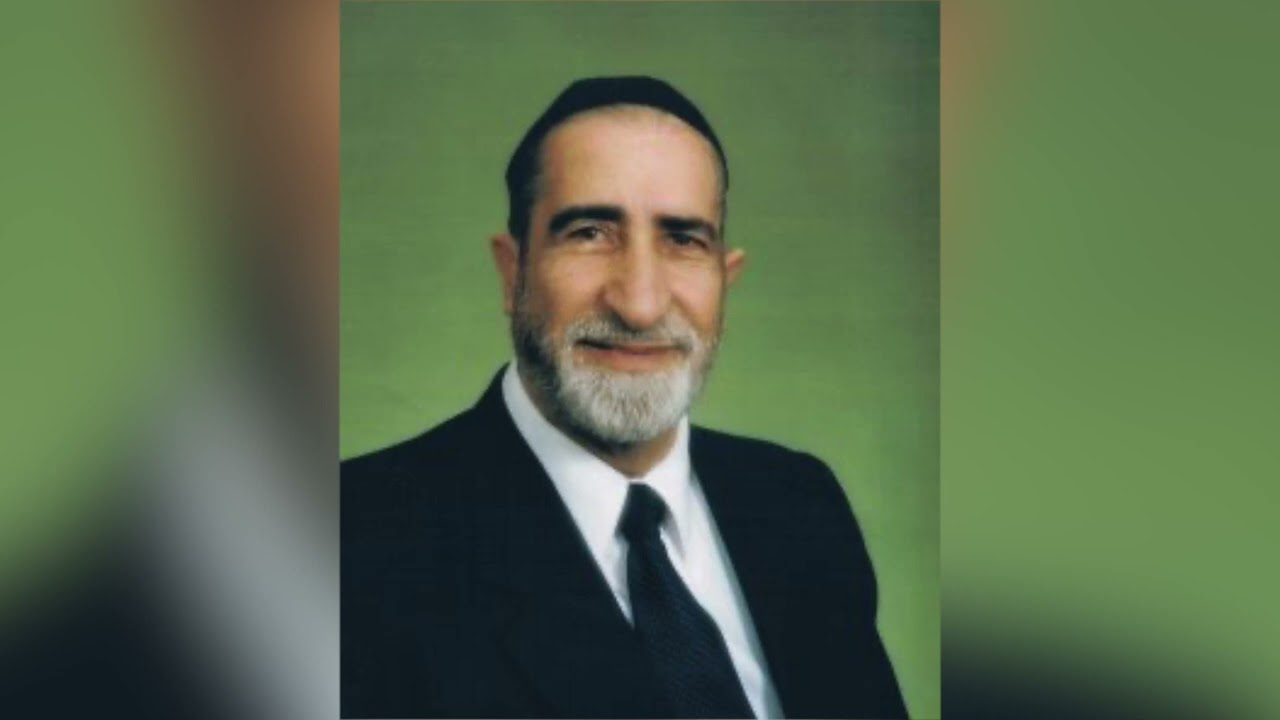 Hakham Baruch Ben-Haim: Wearing Tefilin in Minhah when 10th of Tebet falls on Friday