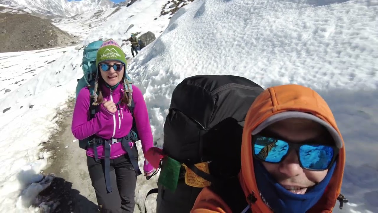 Am fost nevoiți să renunțăm? /20 km în jos de la Everest Base Camp