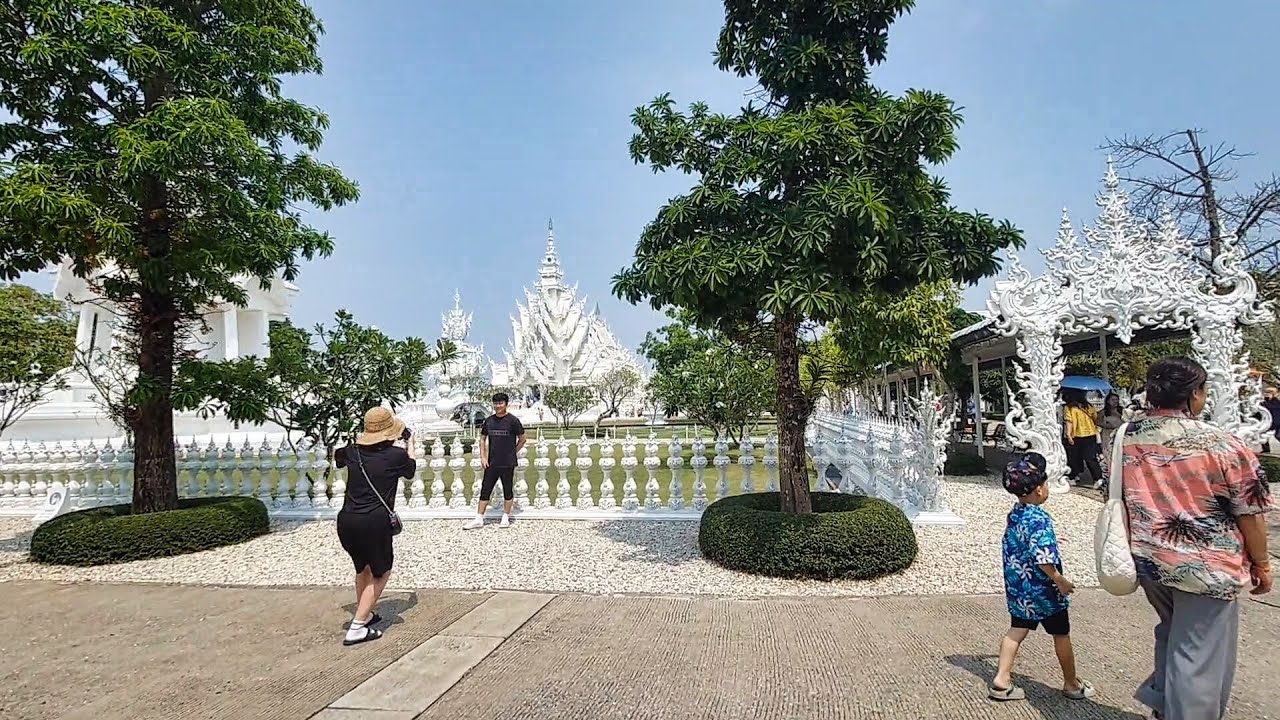 【清萊白龍寺】往寺廟入口 Wat Rong Khun (Thailand)