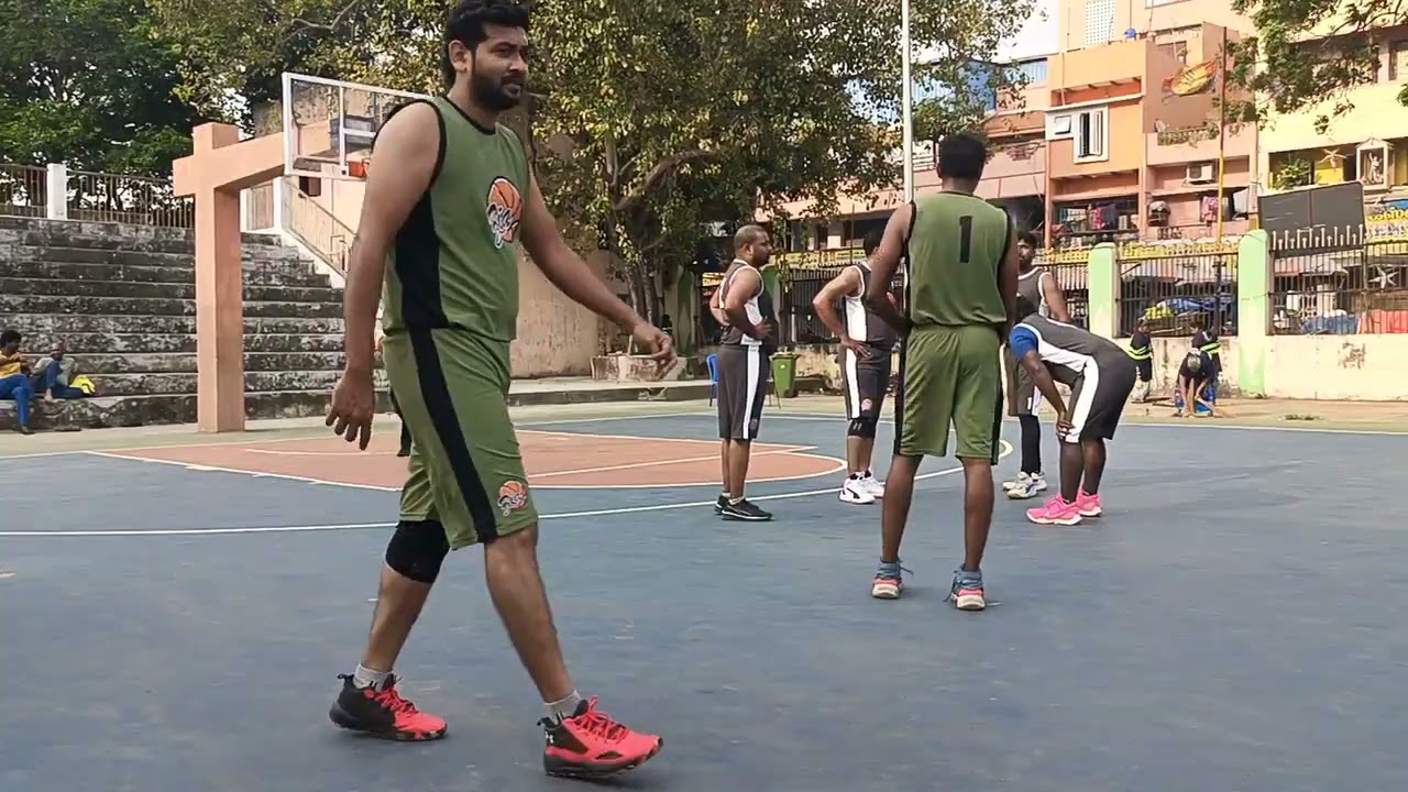 Black Panthers Vs Golden Eagles