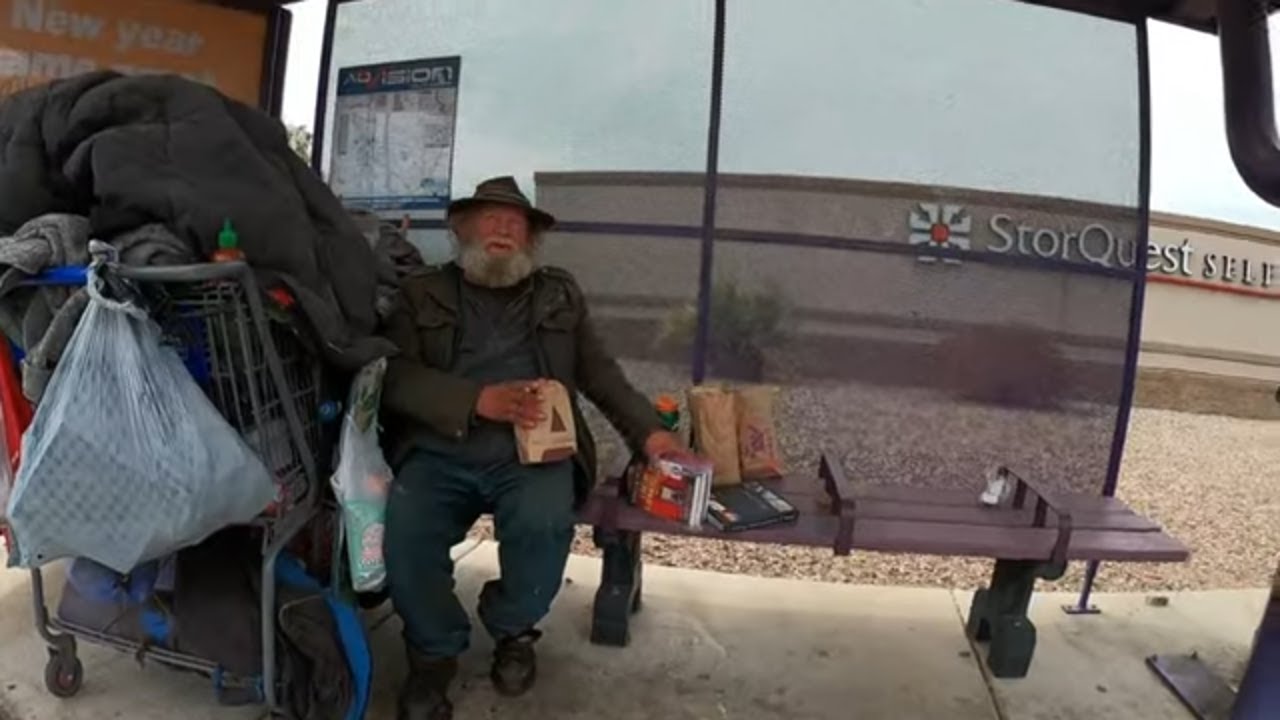 Feeding the Homeless | Acts of Kindness