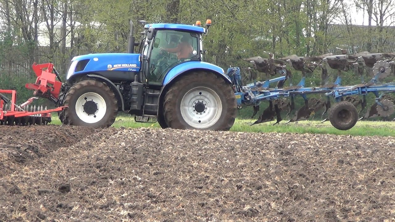 Ploegen met New Holland T7.250 en 5-schaar Rabe Albatros & Evers Berber (2015)