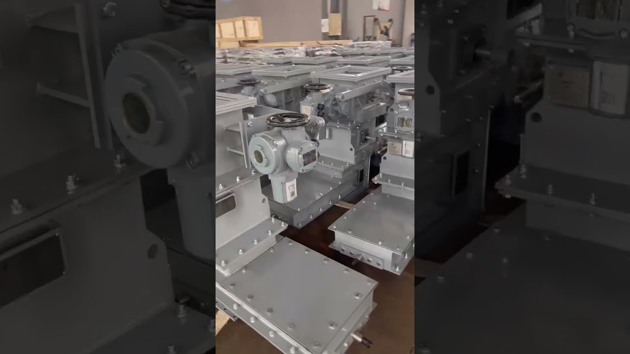 Discharge system for cement powder