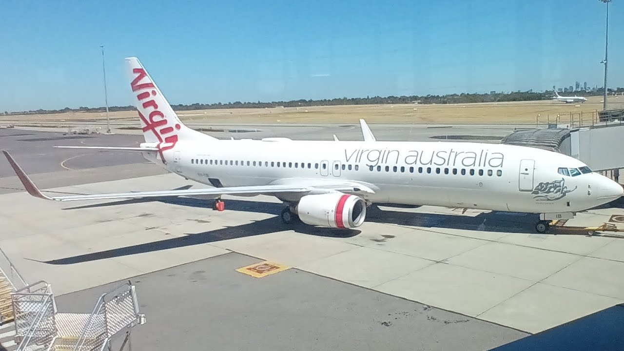 VLOG 19 Plane spottn at perth AP virgin terminal 1&2