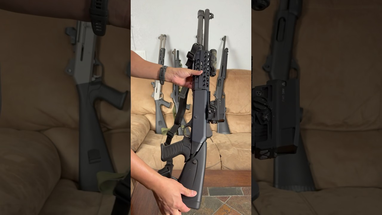 Benelli M4 Tactical Police Shotgun #benelli #m4 #vortex #amg #cloudefensive #owl #le