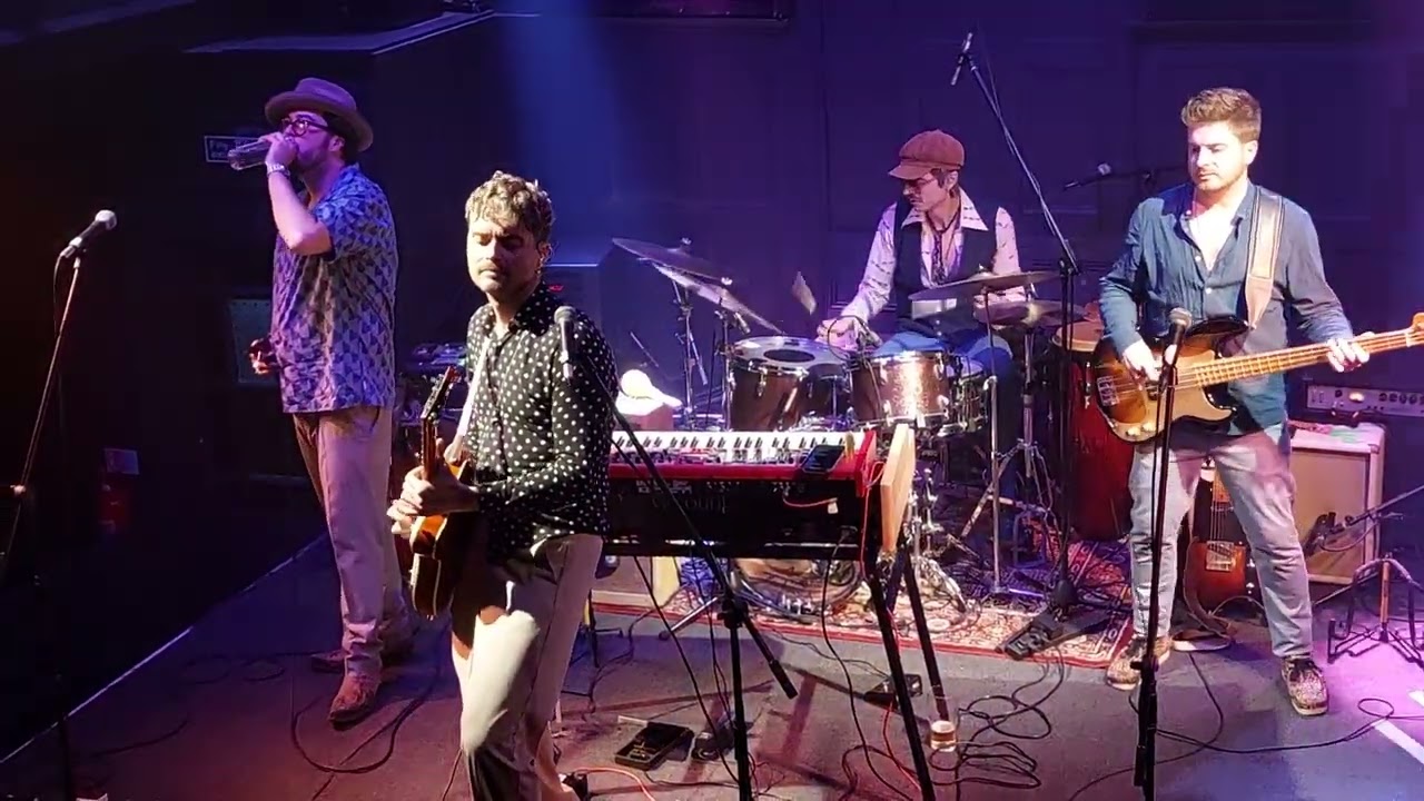 The Cinelli Brothers - Save Me @ Acapela Cardiff - 24 October 2024