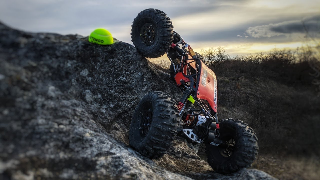 Axial XR10 MOA Comp Crawler Gate Practice 2