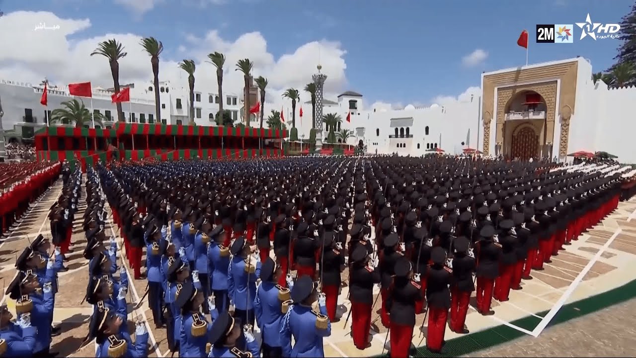 جلالة الملك يترأس حفل أداء القسم للضباط المتخرجين من المدارس العليا العسكرية وشبه العسكرية