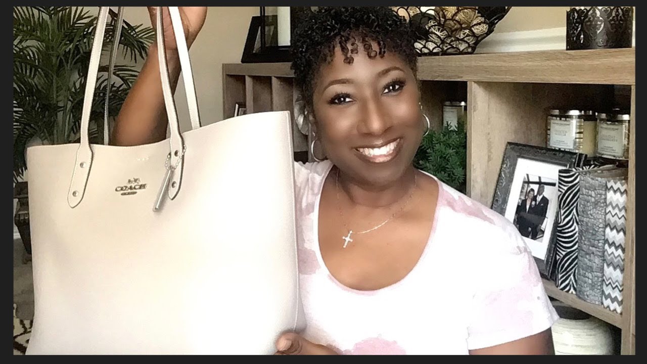 Coach Town Tote In Pebbled Leather