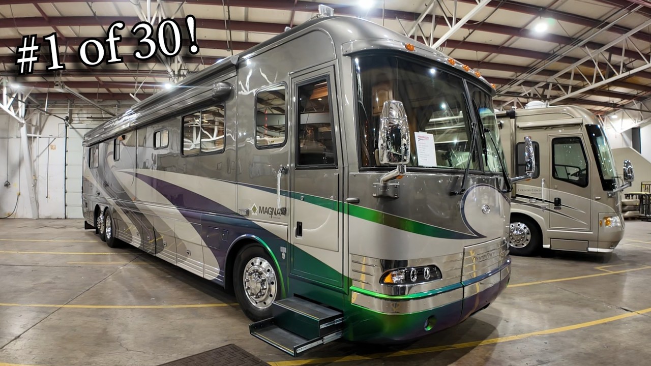 Продается первый из 30 автобусов Bob Lee Edition Country Coach!